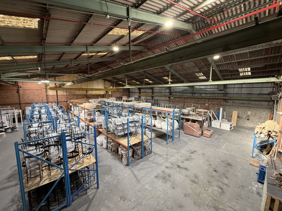 To Let commercial Property for Rent in Triangle Farm Western Cape